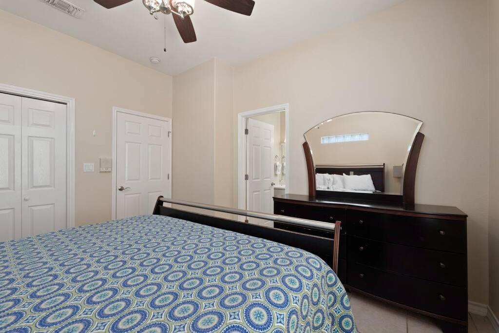 Luxury 3 Bed 2 Bath 1st Floor Near Ferienhaus South Padre Island